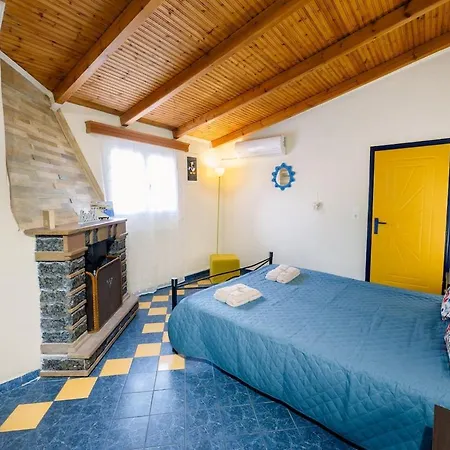 Ionion Paradise Beachfront With Private Pool Holiday home *